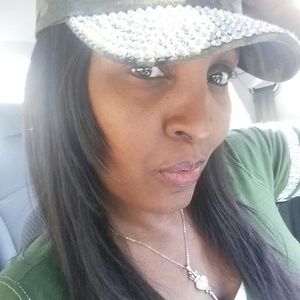 Meet your Posher, Royalty